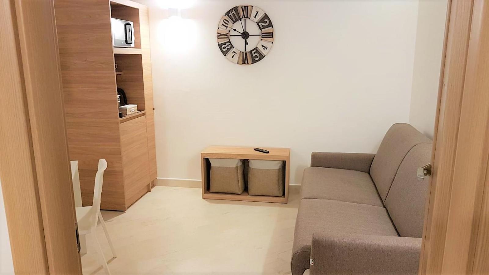 More Apartments Il Ferrarese2 Bari Room photo